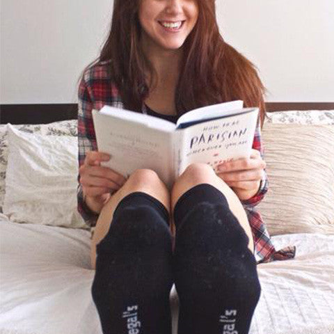 COZY COMPRESSION SOCKS WITH LIVINGBOLDLY.CA: REVIEW