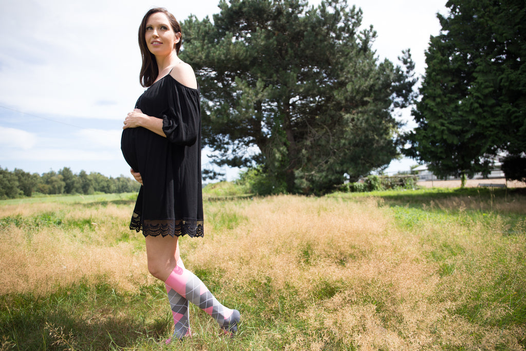 Benefits of Compression Socks for Pregnancy Swelling
