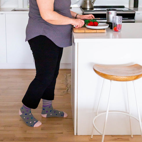 Diabetic Socks - Grey Polka Dot