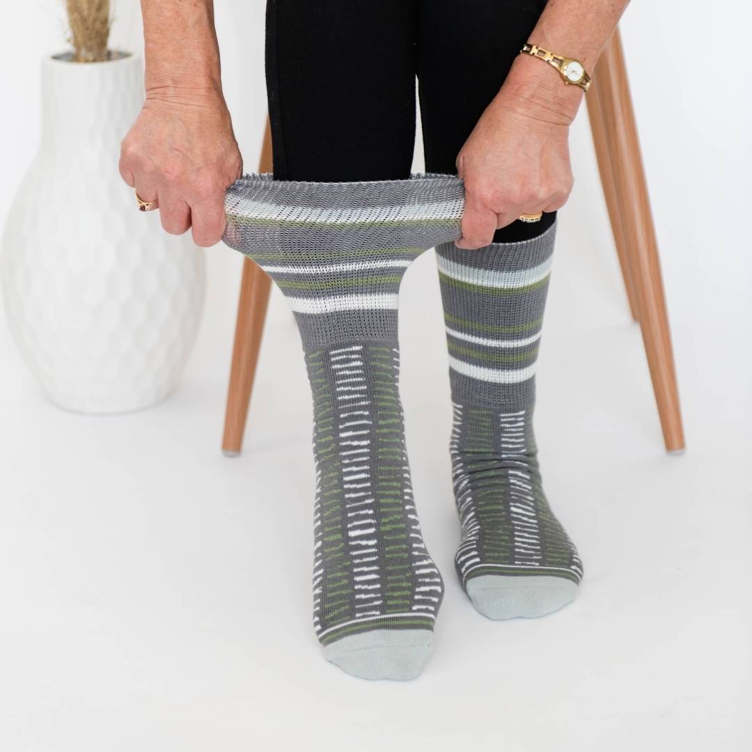 Diabetic Socks Grey Lines Dr. Segal's